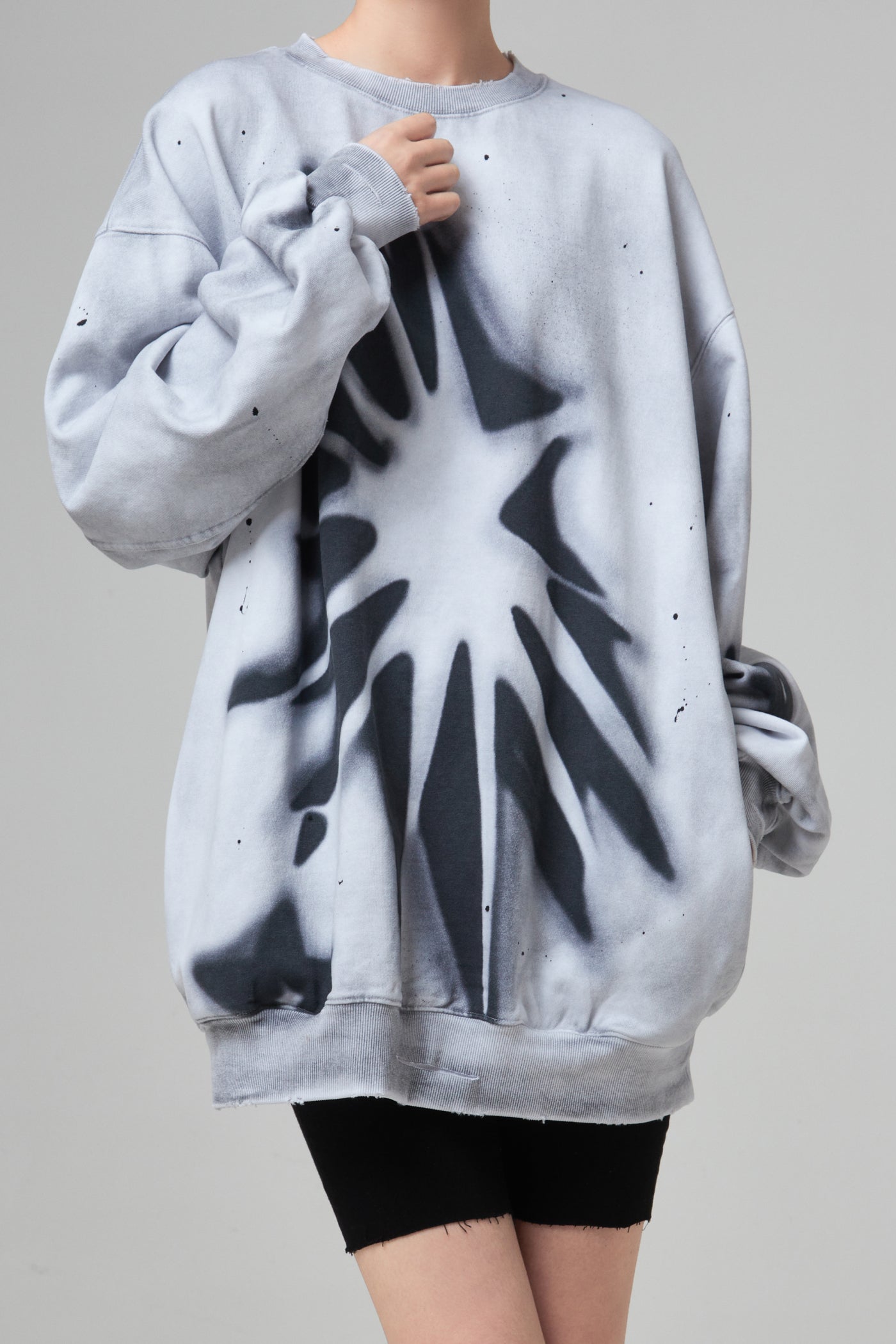 VINTAGE PAINTING WASHED SWEATSHIRT