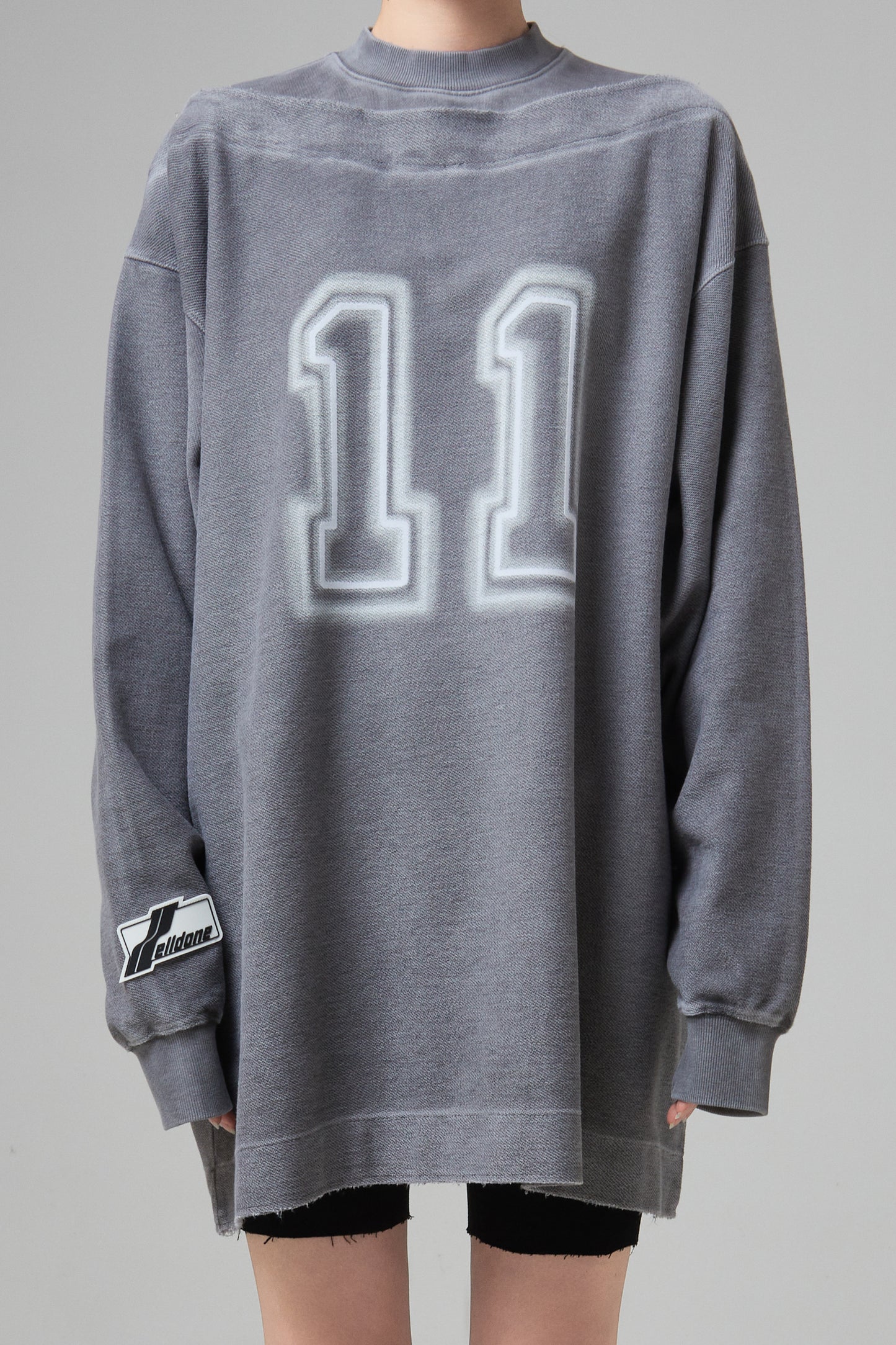 GREY '11' LOGO BOAT-NECK LONG-SLEEVED T-SHIRT