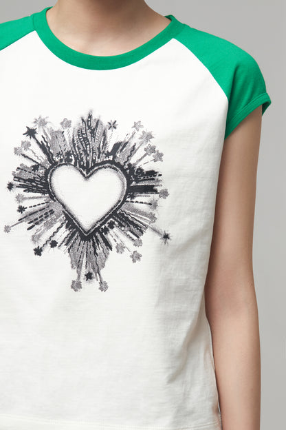 HEART GRAPHIC T-SHIRT