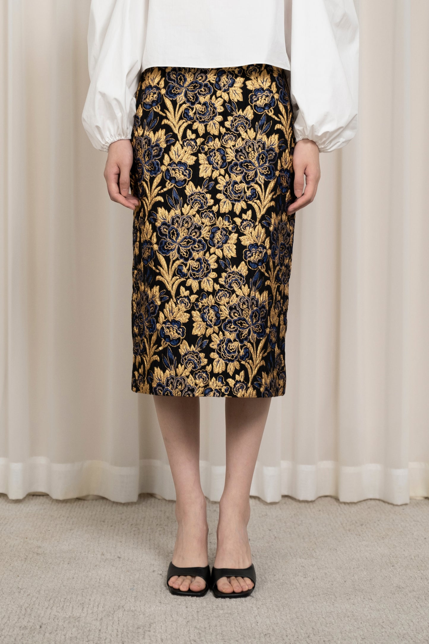 PENCIL SKIRT IN BROCADE