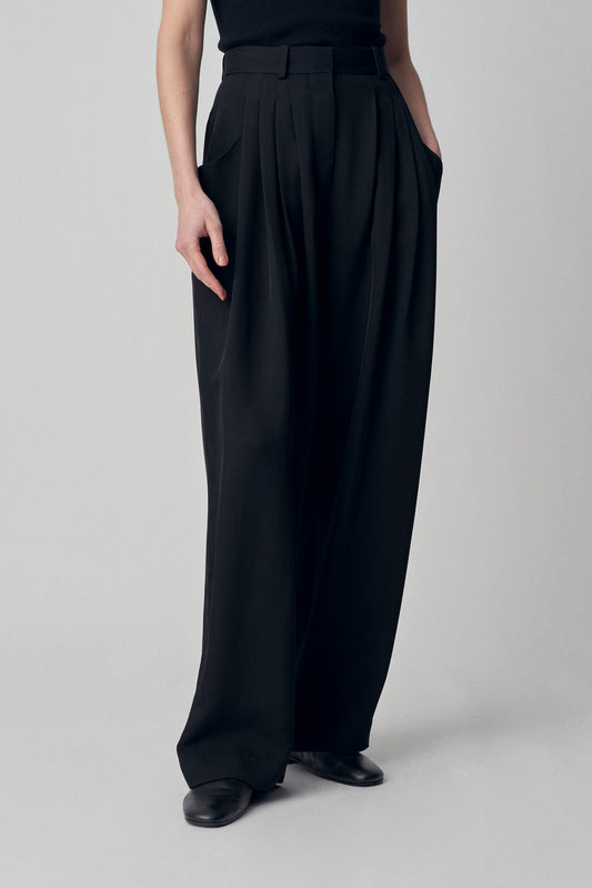 DRAPED POCKET TROUSER