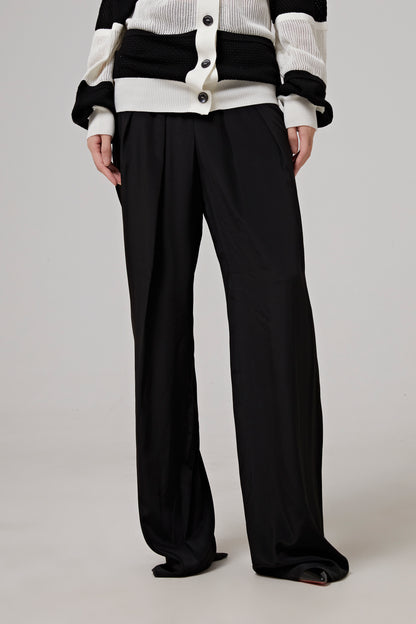 MID WAISTED STRAIGHT LEG PANTS