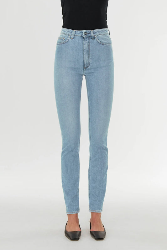 NEW STANDARD DENIM 30/SKINNY FIT DENIM 30