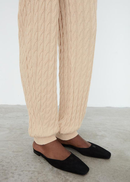 CABLE KNIT CASHMERE SLACKS